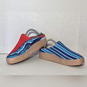 Surfing Day Fuerteventura III UIN Platform Loafers Men Sz 9 Red Blue Shoes